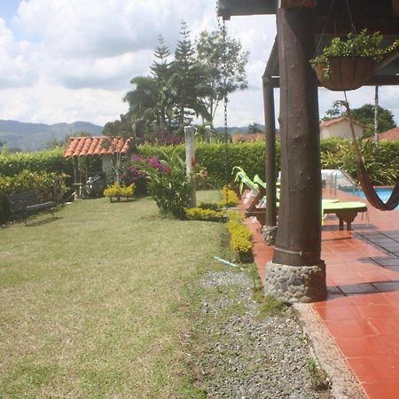 Casas Campestres Fincas Panaca Herreria 23 Portal 2 Portal 10 Βίλα Quimbaya Εξωτερικό φωτογραφία